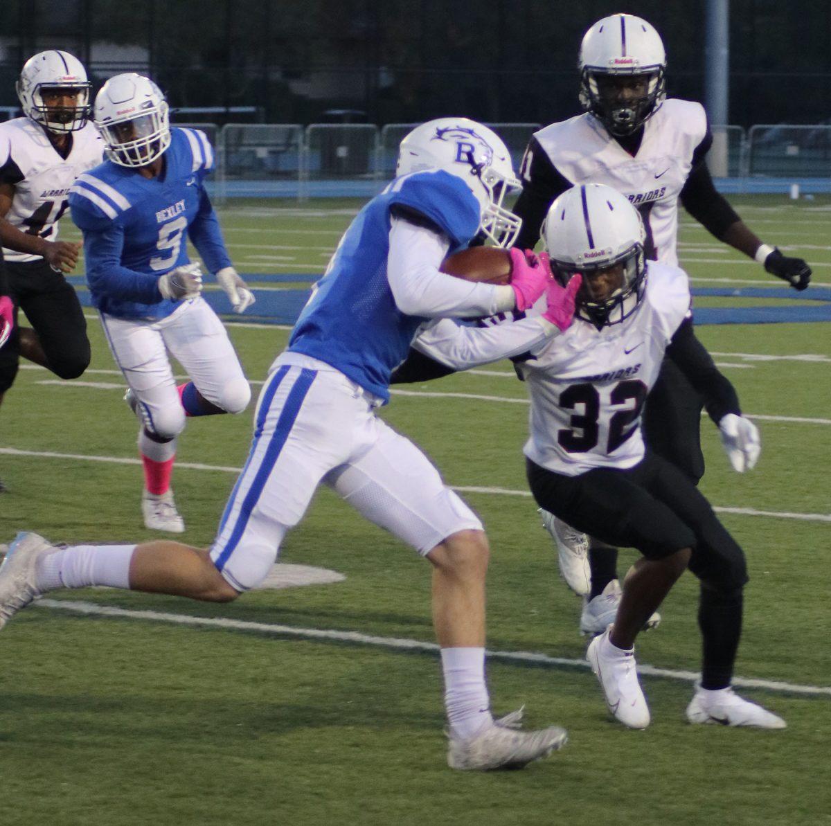 Football team perseveres despite COVID-19, injuries